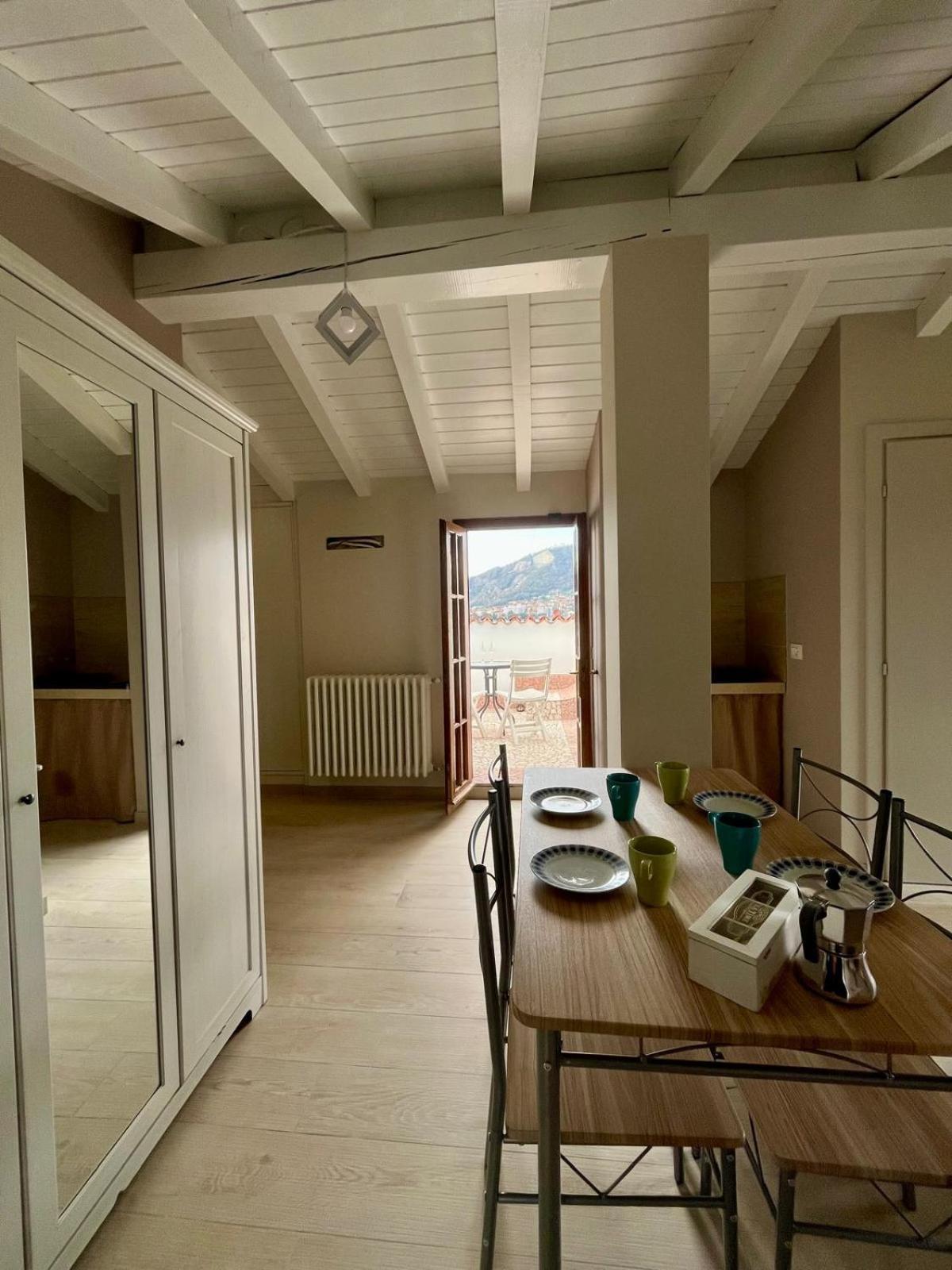 B&B Aria Di Lago Паратико Екстериор снимка
