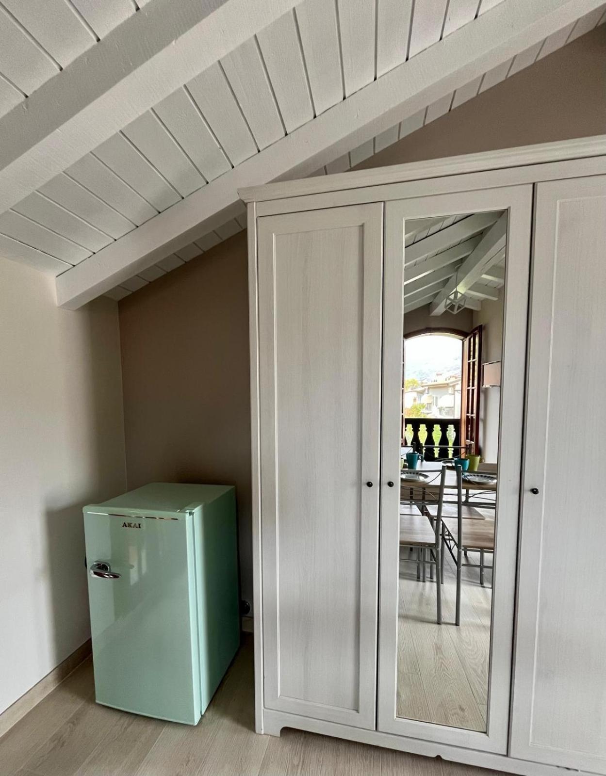 B&B Aria Di Lago Паратико Екстериор снимка