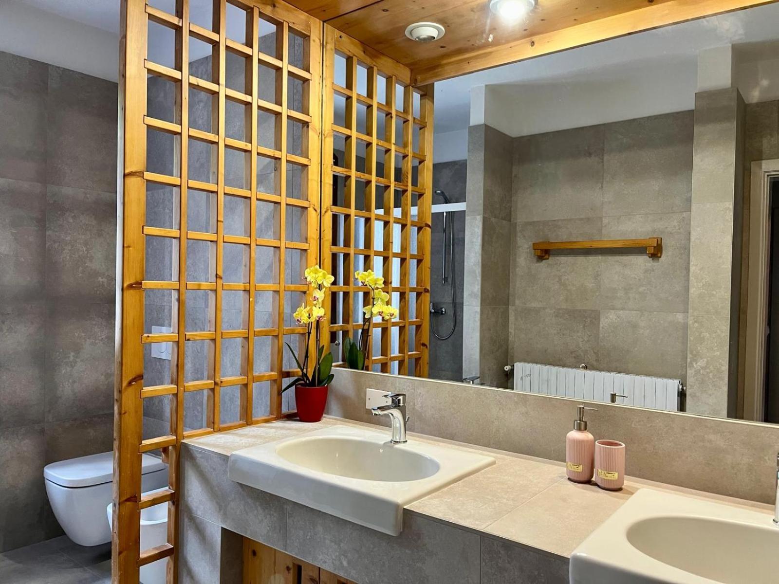 B&B Aria Di Lago Паратико Екстериор снимка