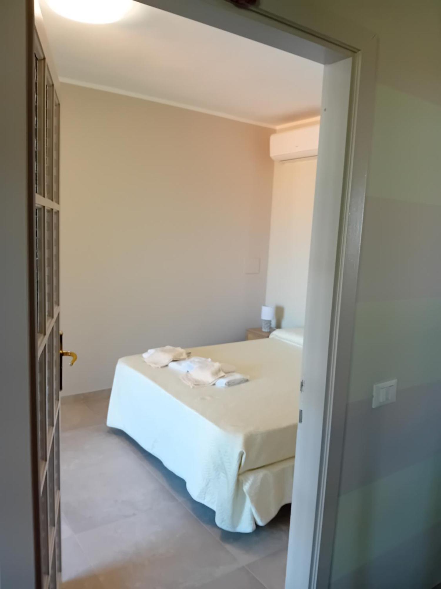 B&B Aria Di Lago Паратико Екстериор снимка